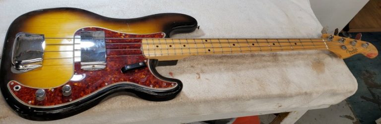 1958 Fender Precision Bass Sunburst - Image 17