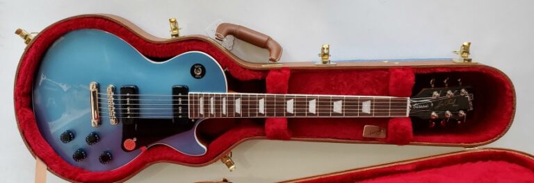 2018 Gibson  Les Paul Classic Pelham Blue - Image 9