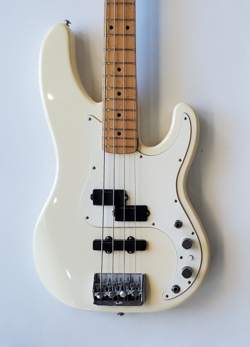 1989 Fender Precision Bass Plus