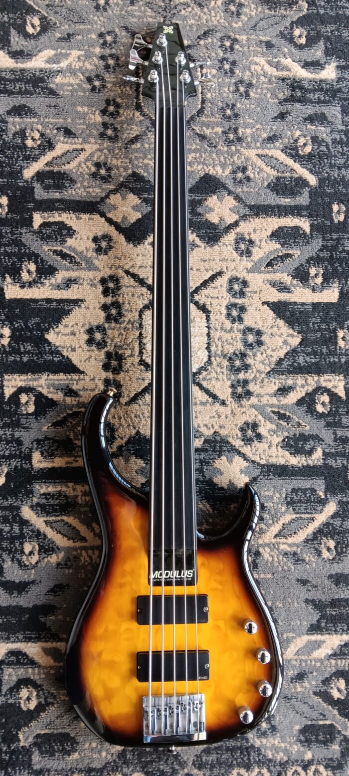 1993 Modulus Quantum 5 String