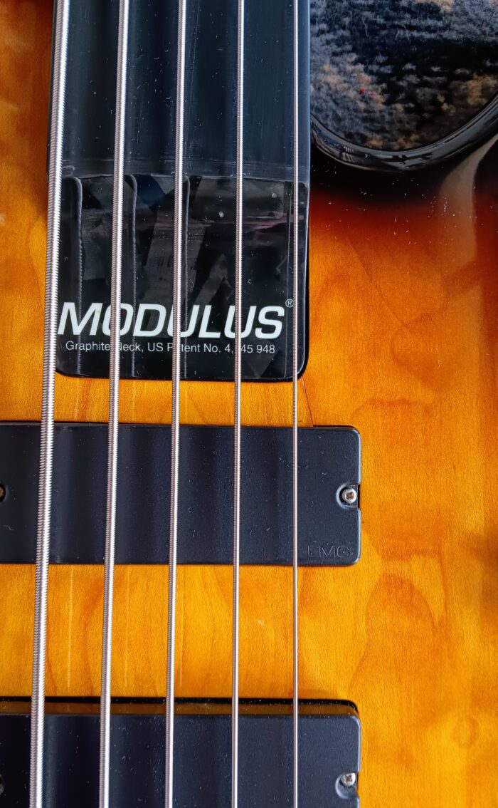 1993 Modulus Quantum 5 String - Image 5