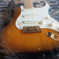 2004 Fender 50th Anniversary American Deluxe Stratocaster - Image 8