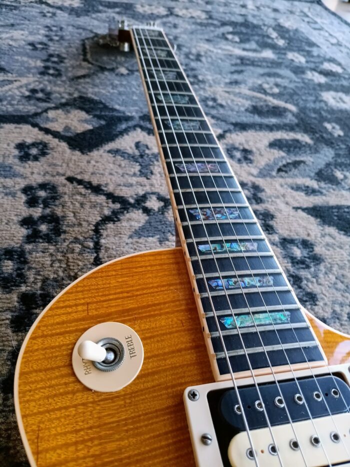 2000 Gibson Custom Shop Les Paul Elegant - Image 9