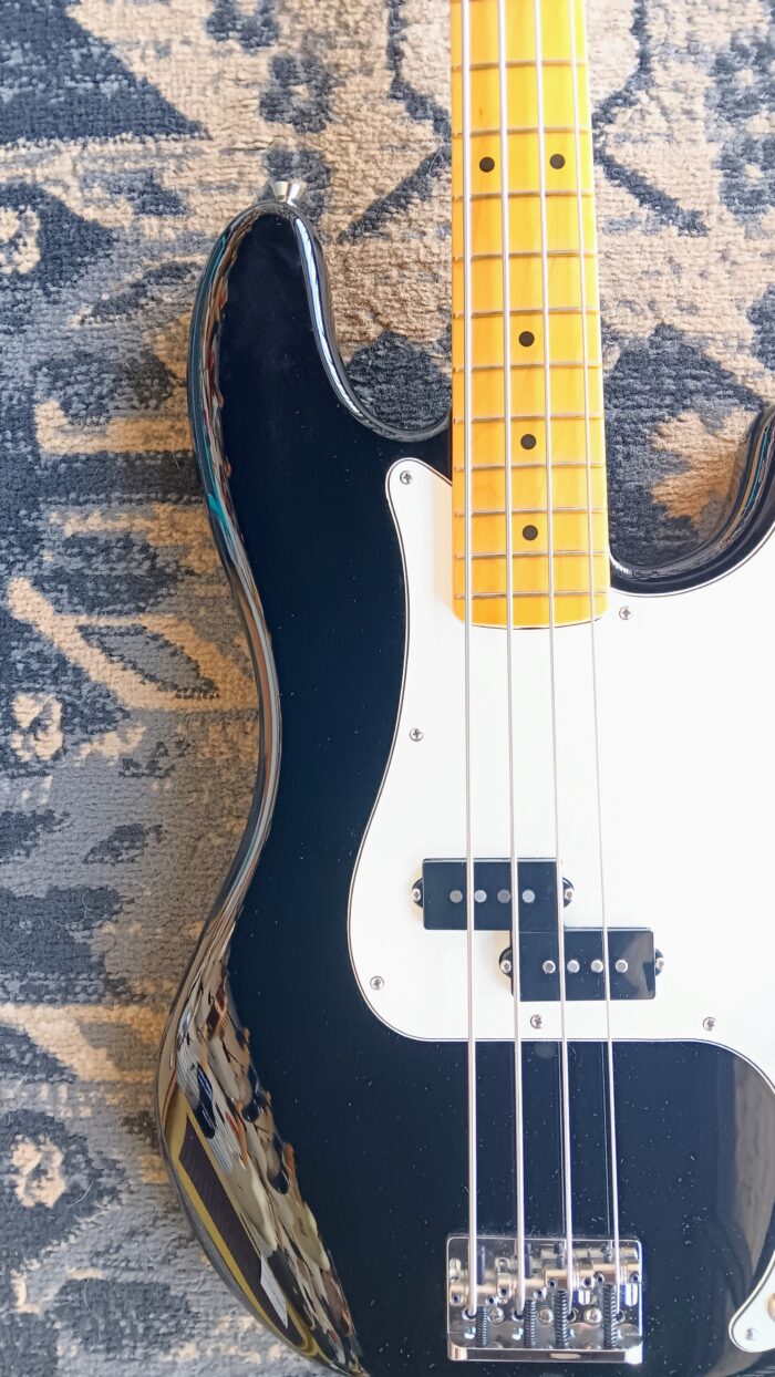 2022 Fender American Professional II Precision Bass - Image 5