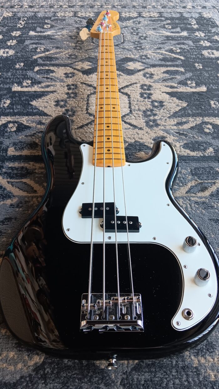 2022 Fender American Professional II Precision Bass - Image 7