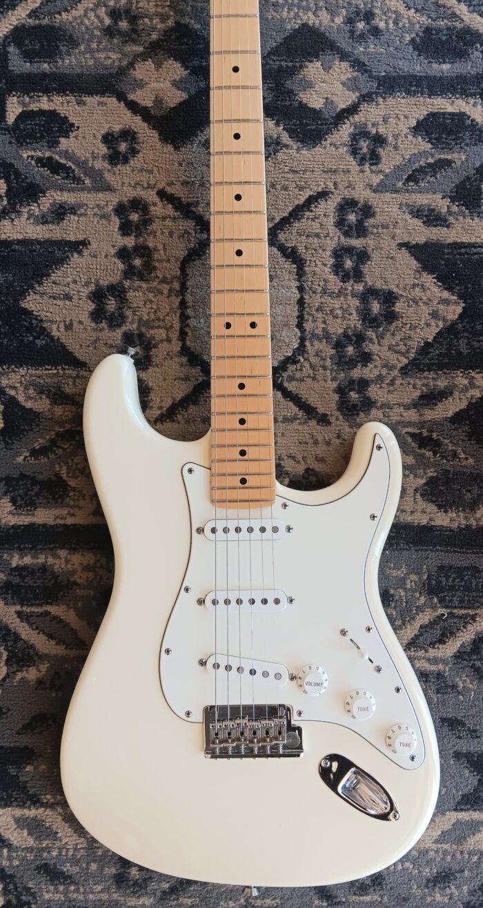 2009 Fender American Standard Stratocaster - Image 4