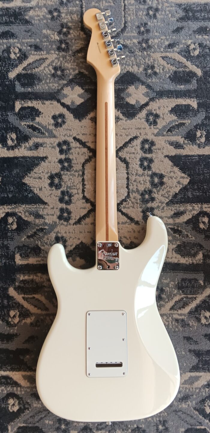 2009 Fender American Standard Stratocaster - Image 18