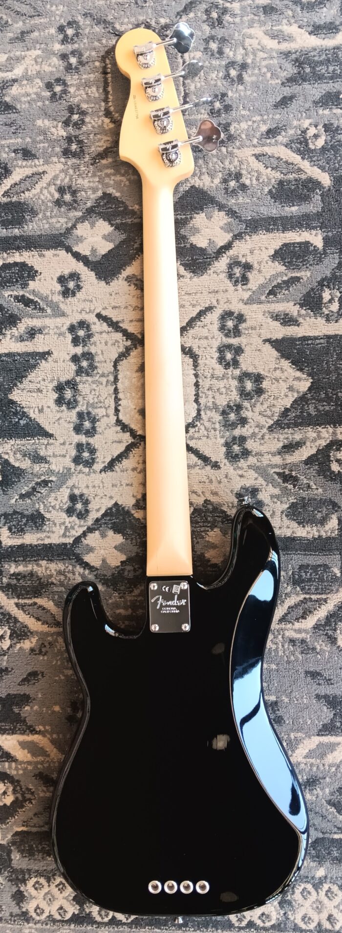 2014 Fender American Standard Precision Bass - Image 10