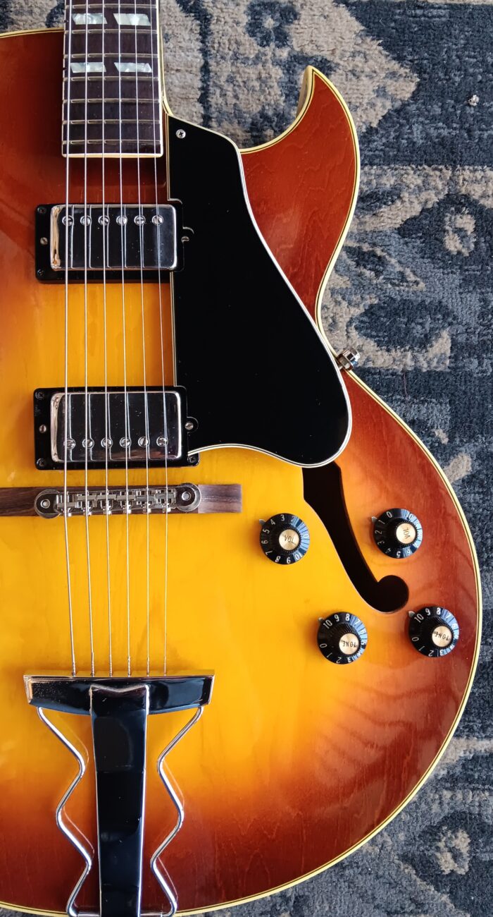 1973–74 Gibson ES-175 Sunburst - Image 9