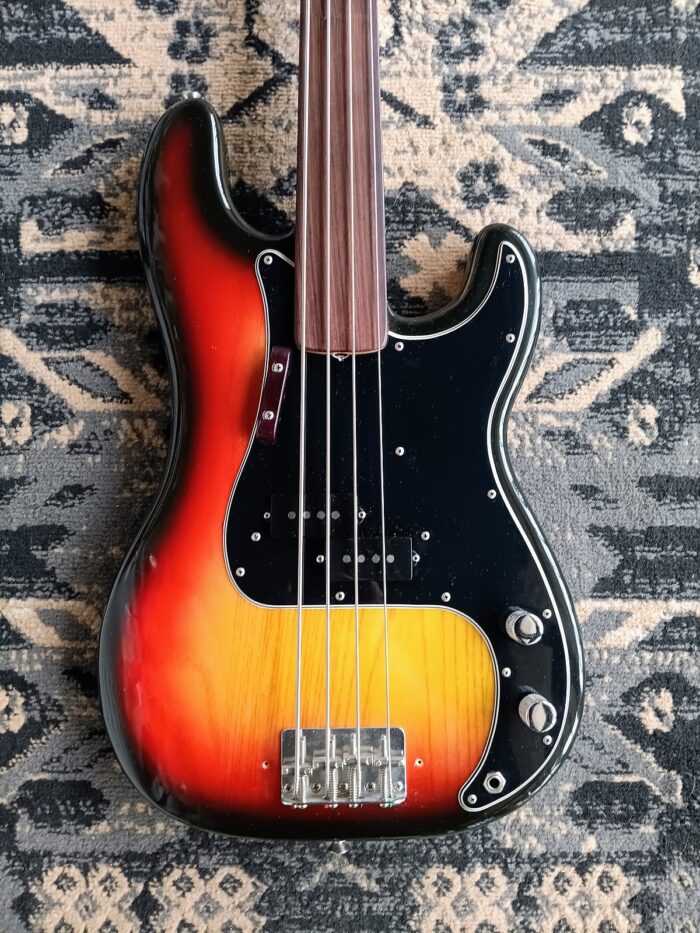 1976 Fender Fretless Precision Bass - Image 3